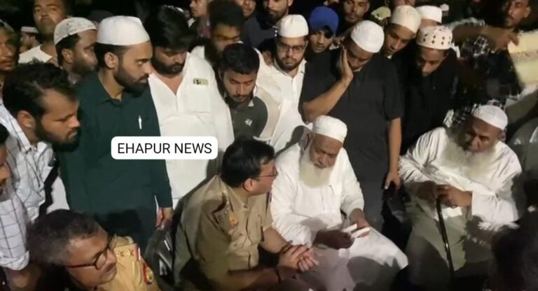 अधिकारियों के आश्वासन के बाद भूख हड़ताल खत्म