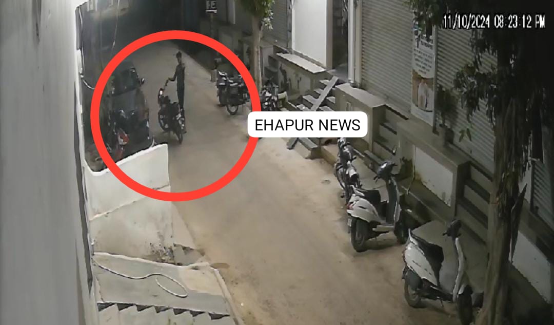 हापुड़: जिम के बाहर खड़ी बाइक चोरी