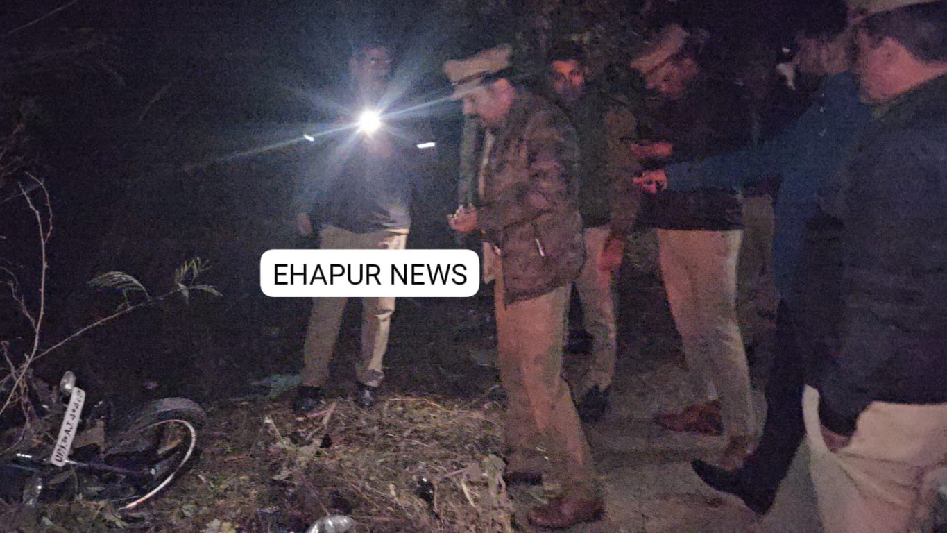 बाबूगढ़: सड़क हादसे के दौरान बुलंदशहर निवासी बाप-बेटे की मौत, तीन घायल