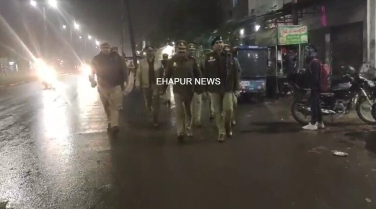 बाबूगढ़ पुलिस ने क्षेत्र में की पैदल गश्त