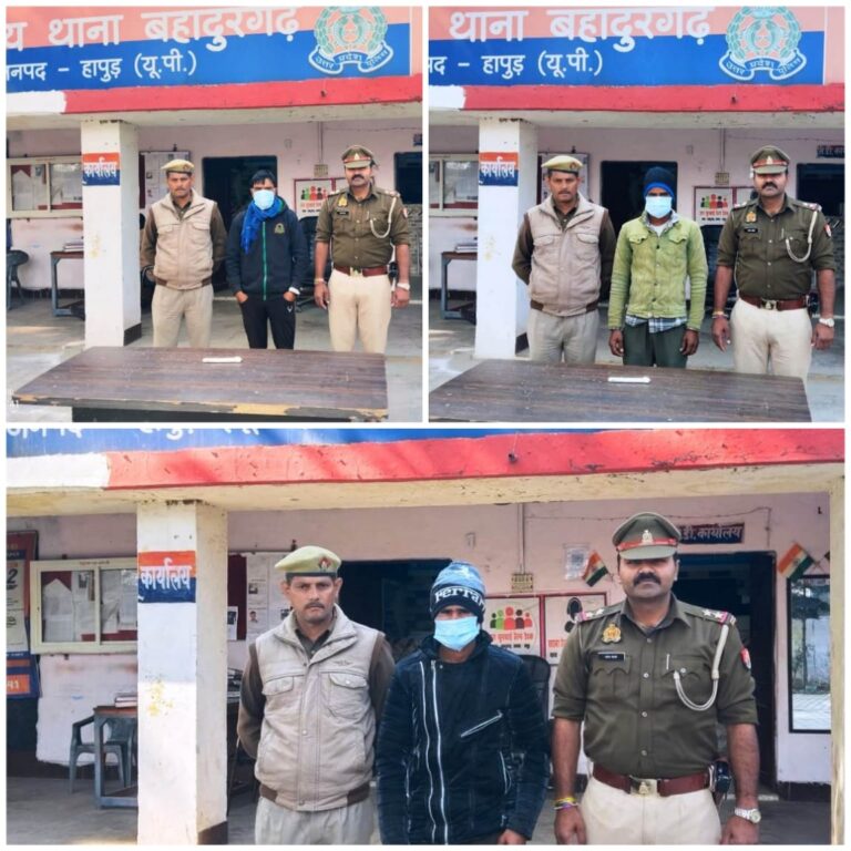 तमंचों व चाकू से लैस पुलिस ने बदमाश पकड़े