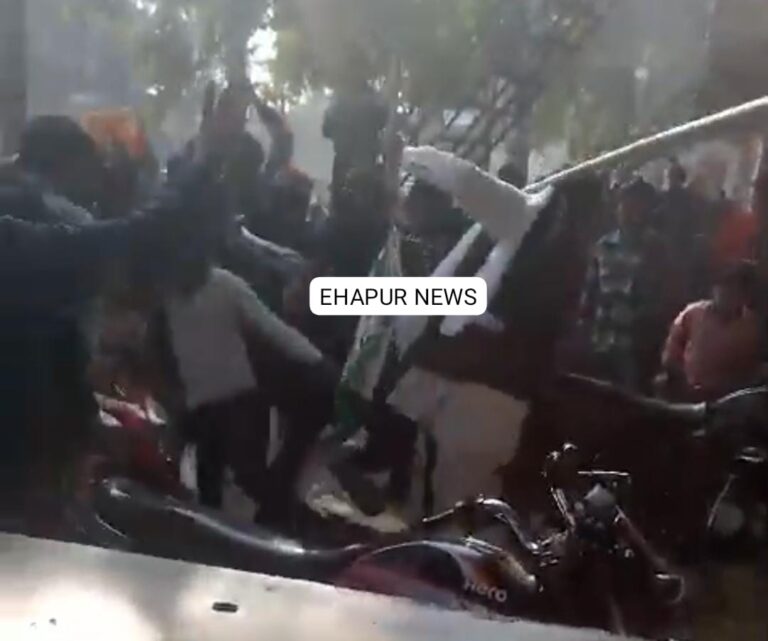बाइक सवार को पीटने के मामले में सात के खिलाफ मुकदमा दर्ज