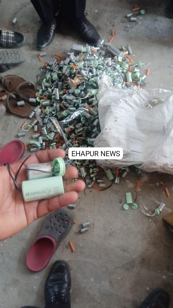 जीजा अपने सालों संग बना रहा था हैवेल्स कंपनी के नकली कैपेसिटर
