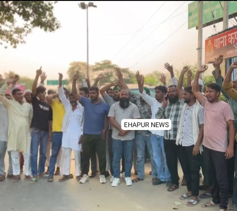 महिला की शिकायत पर कार्रवाई न होने पर थाने पर हंगामा
