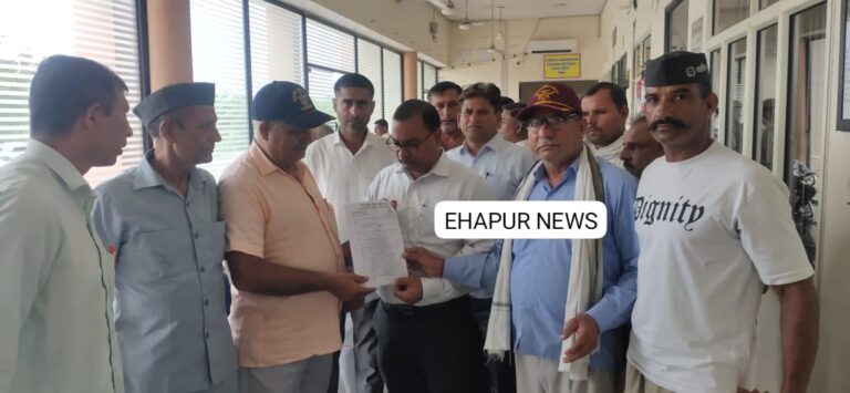 पूर्व सैनिक प्रतिनिधिमंडल ने अपर एडीएम को सौंपा ज्ञापन