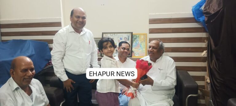 पिलखुवा: श्री सिद्धिविनायक अस्पताल पहुंचे कैबिनेट मंत्री संजय निषाद का स्वागत