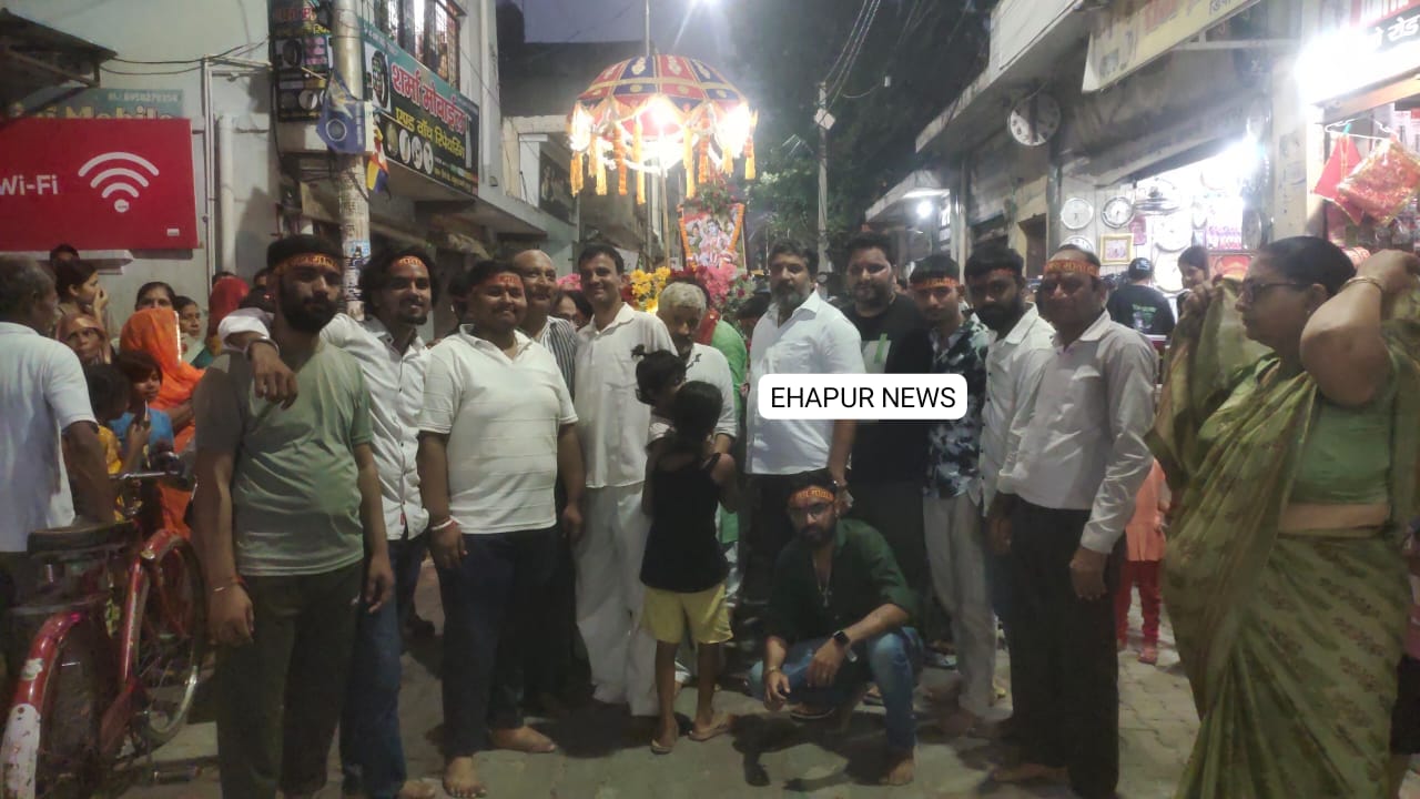 बाबूगढ़ में मां चंडी महारानी की पालकी शोभा यात्रा धूमधाम से निकाली