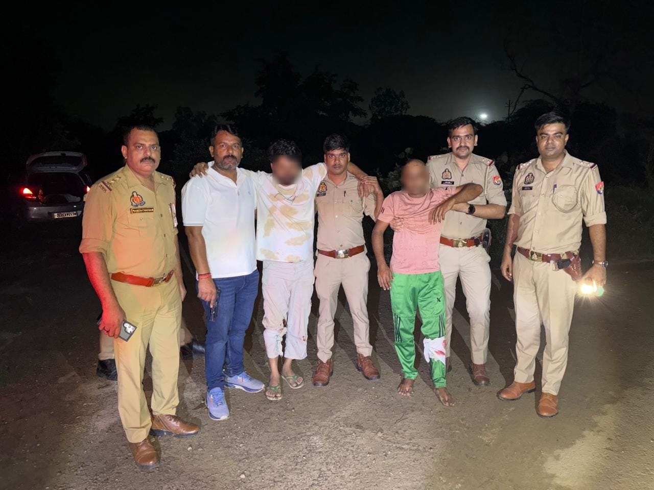 हापुड़ जनपद के मंदिरों में चोरी करने वाले दो बदमाश हुए लंगड़े