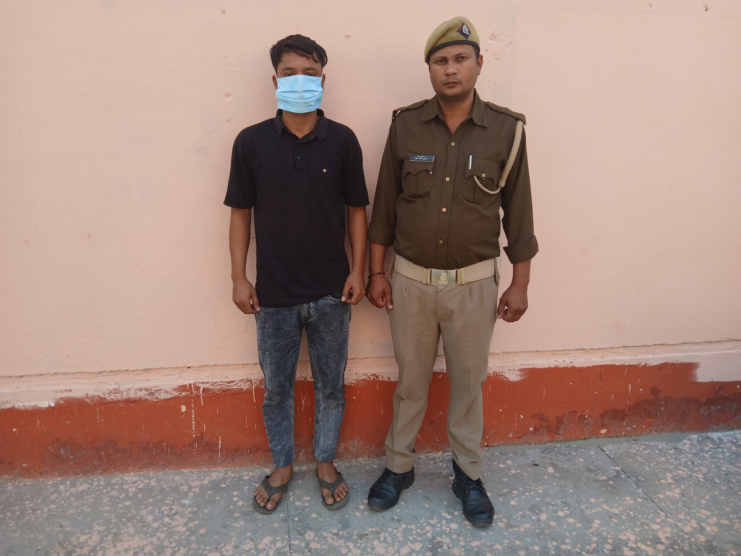 नाबालिग से छेड़छाड़ करने वाला आरोपी की गिरफ्तार