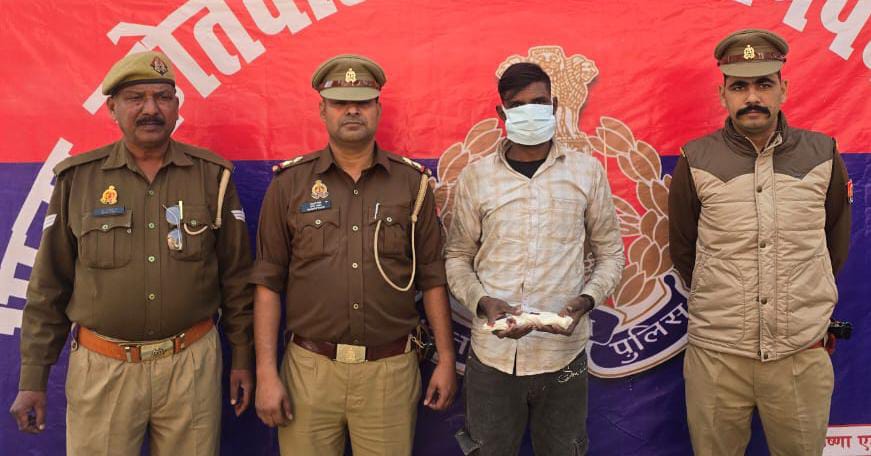 सम्भल का इनामी गैंगस्टर हापुड पुलिस के हत्थे चढ़ा