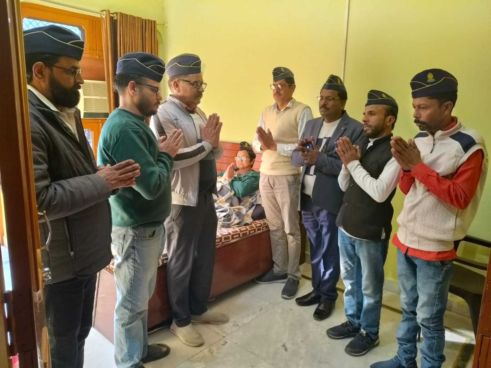 सड़क हादसे में दम्पति के निधन पर श्रद्धांजलि