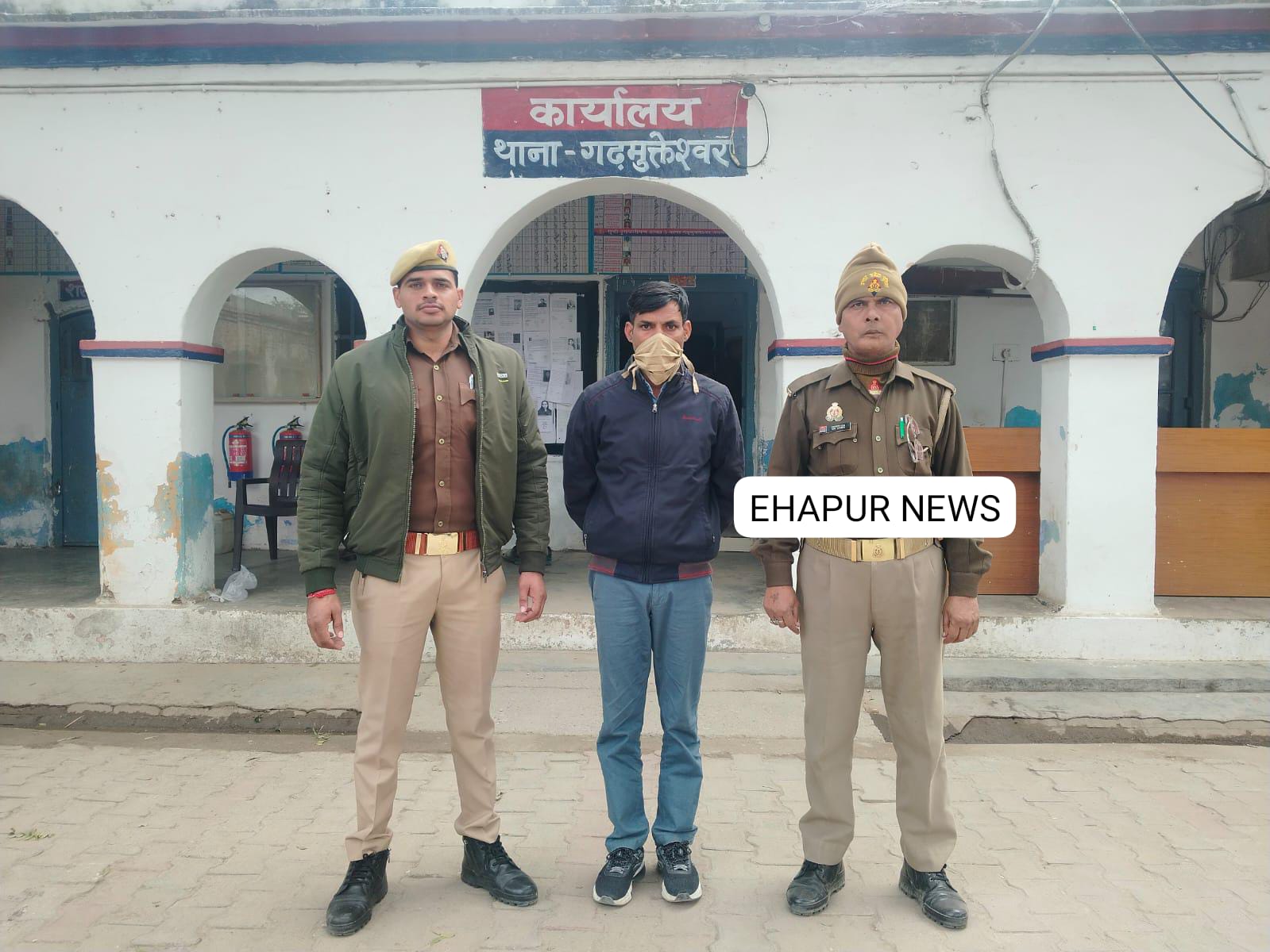 सड़क हादसे में मृत्यु दिखाकर बीमा के करोड़ों हड़पने की साजिश में फरार कार चालक गिरफ्तार