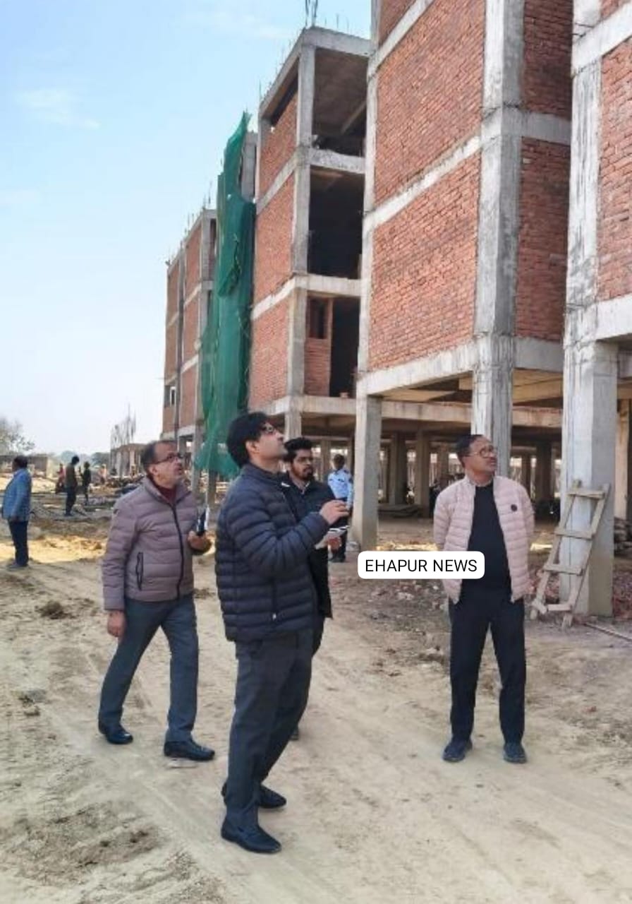 पिलखुवा: पीएम आवास योजना के तहत बन रहे फ्लैटों का किया निरीक्षण, 956 लाभार्थियों को होंगे आवंटित