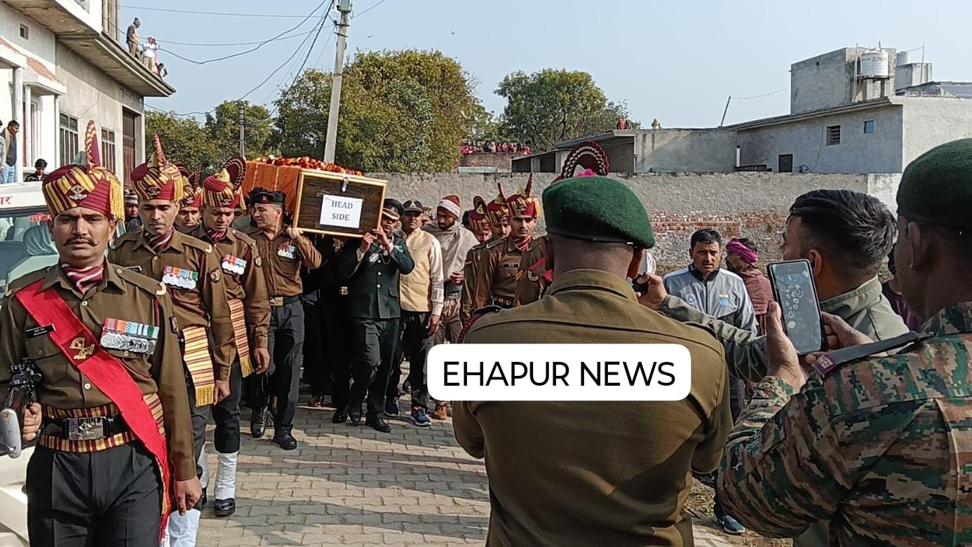 जनपद हापुड़ पहुंचा शहीद सैनिक रिंखिल बालियान का पार्थिव शरीर