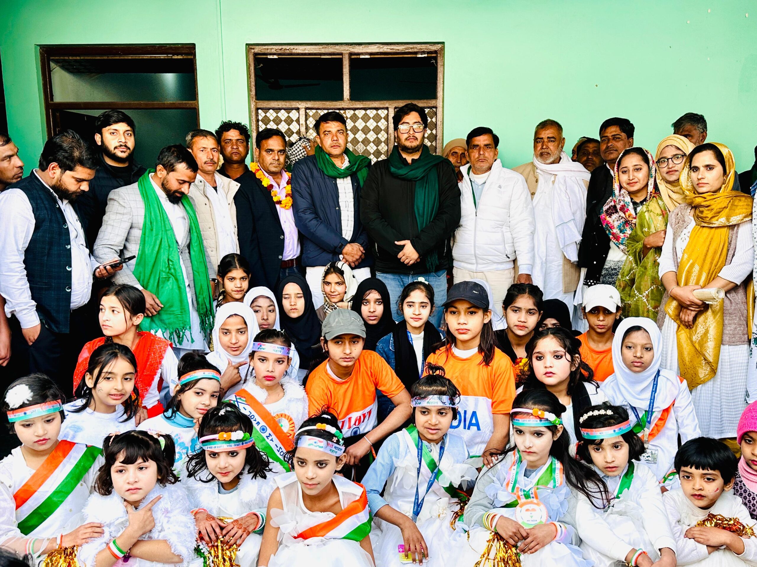 मदरसे में वार्षिकोत्सव मनाया