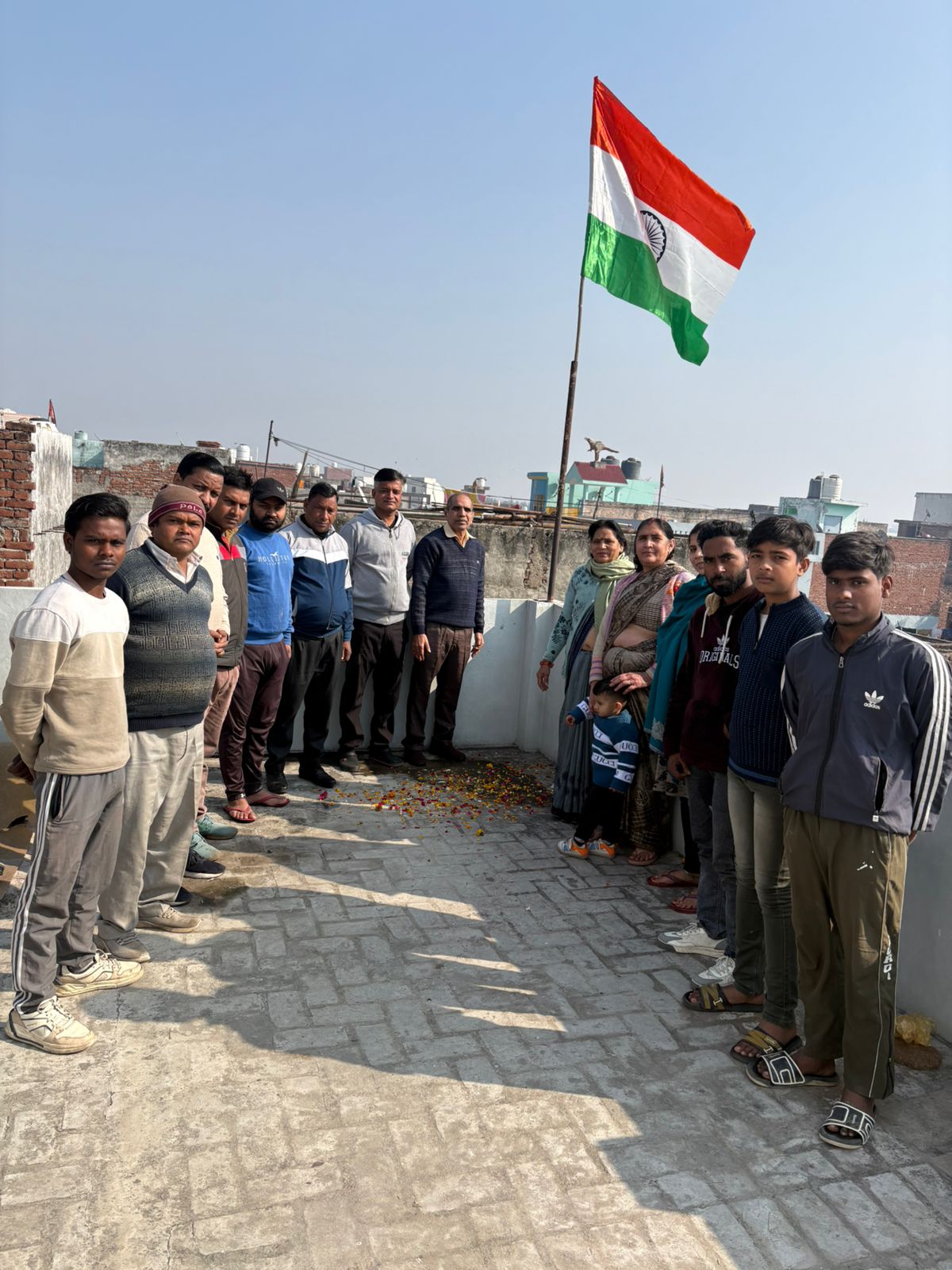 जन शक्ति पार्टी ने किया ध्वजारोहण