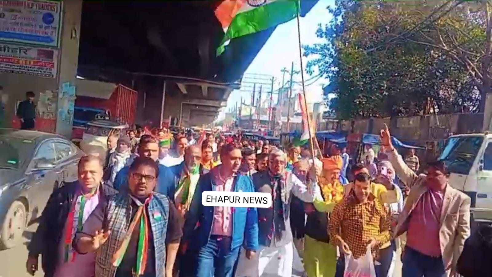 हापुड़ जिले में निकली संवैधानिक तिरंगा यात्रा