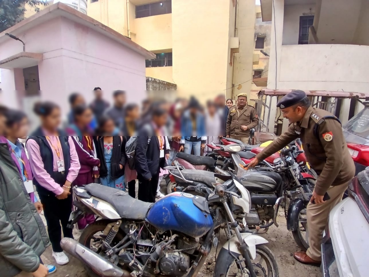 छात्र-छात्राओ ने पुलिस की कार्य प्रणाली को देखा और समझा