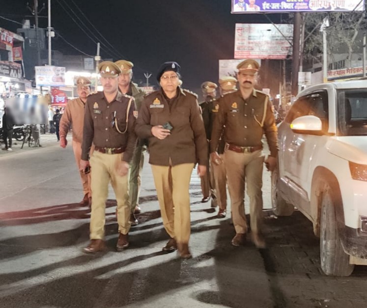आगामी त्यौहारो के मद्देनजर पुलिस गश्त जारी
