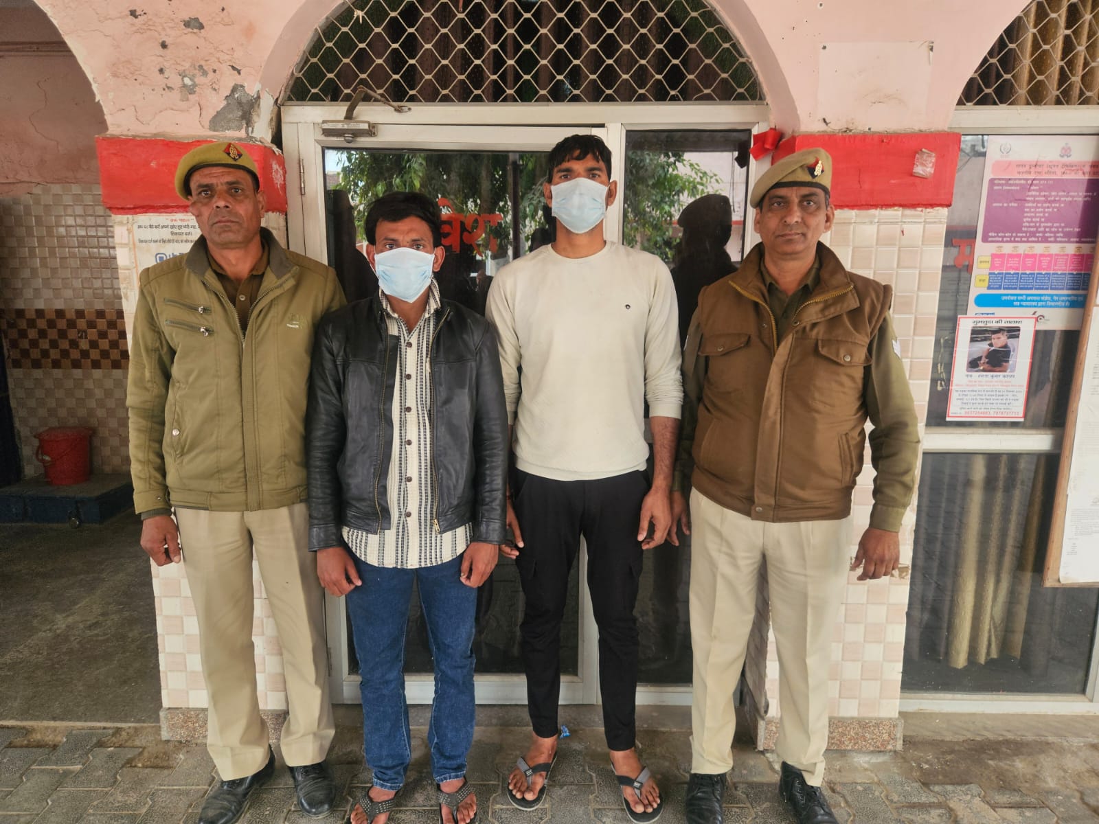 अदालत में तारीख पर हाजिर नहीं हुए पुलिस ने भेजा जेल