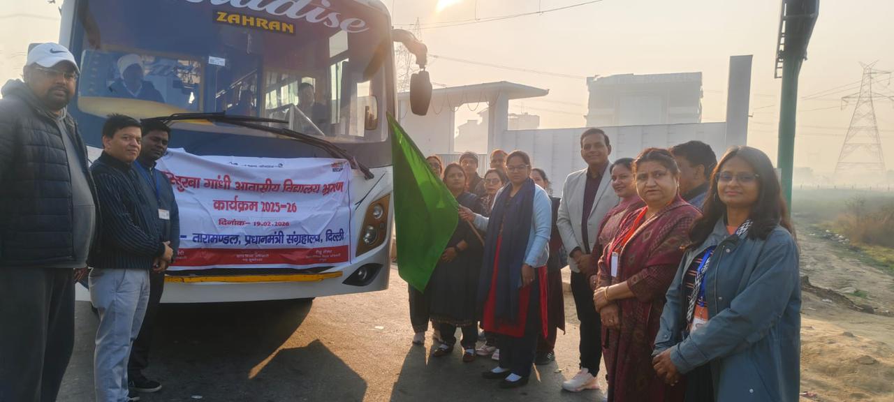 छात्र-छात्राओं ने देखी सौर मंडल की संरचना