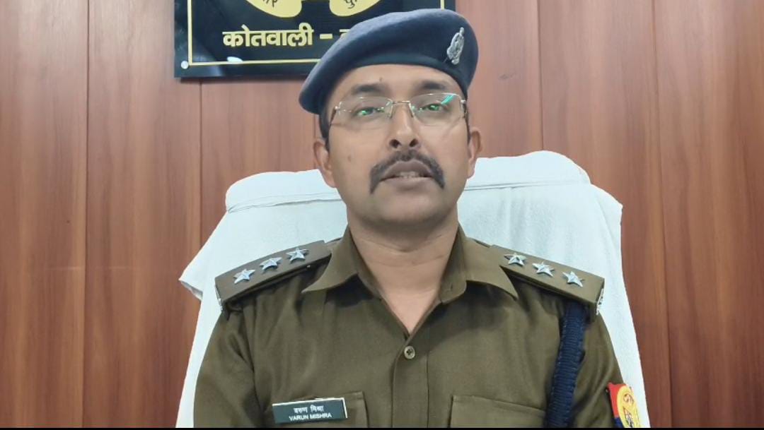 खून से लथपथ मिली छात्रा का मामला, मौके से एक ब्लेड भी बरामद