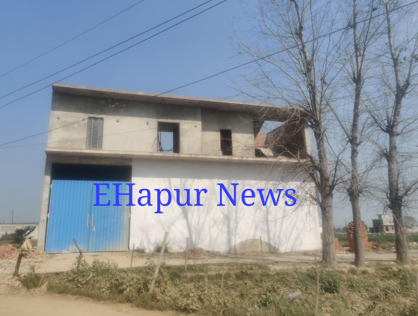 जरोठी रोड पर गोदाम का अवैध निर्माण